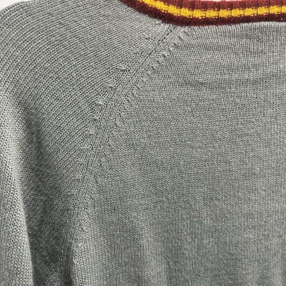 Harry Potter Gryffindor Sweater Small V-Neck Hogwarts Uniform Wizarding World - Picture 6 of 14